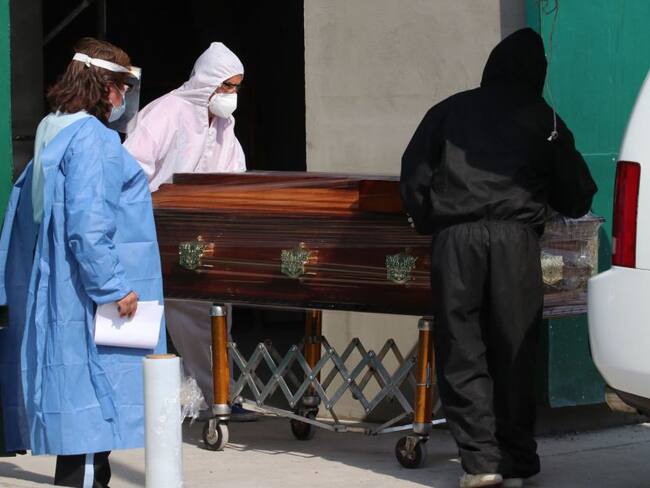 México supera las 200 mil muertes por COVID-19: Reportaje Especial