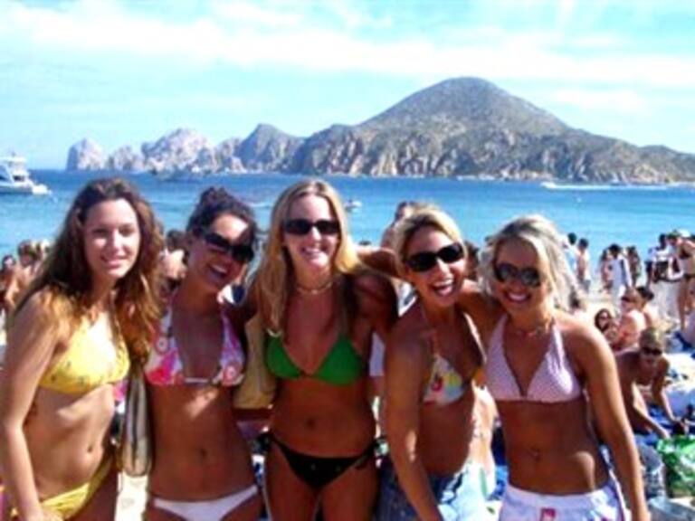 Recomiendan a 'spring breakers' cautela si viajan a México