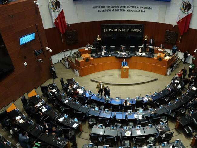 Senadores de todos los partidos condenan ataques de Sansores contra Monreal