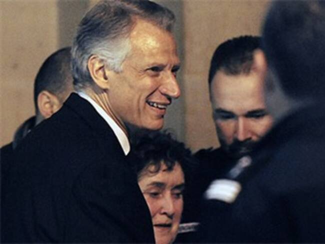 Villepin, absuelto de calumnias contra Sarkozy