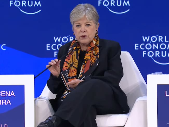 Alicia Bárcena pide en Davos “avanzar más de prisa” contra el cambio climático