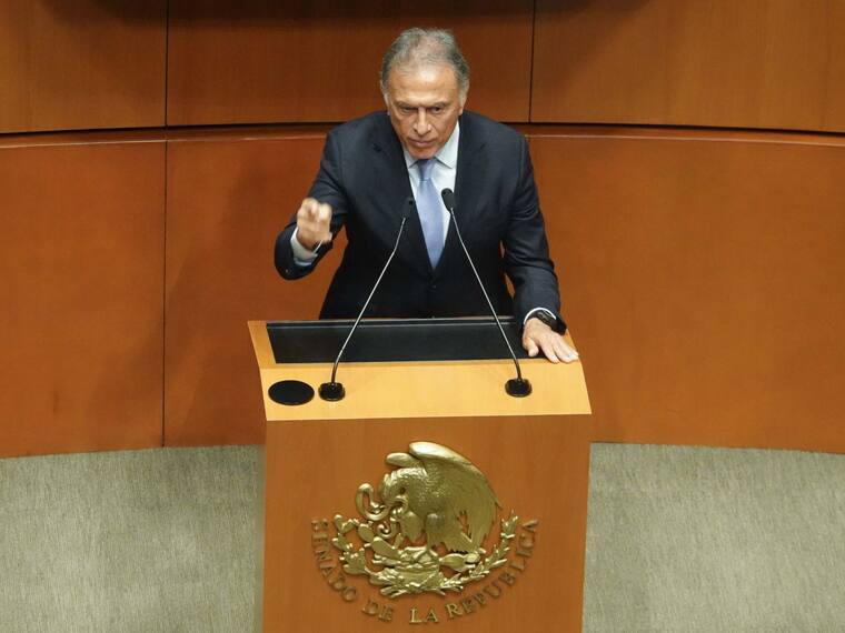 "No hubo presión de nadie...ya lo dijo el presidente Andrés Manuel López Obrador".