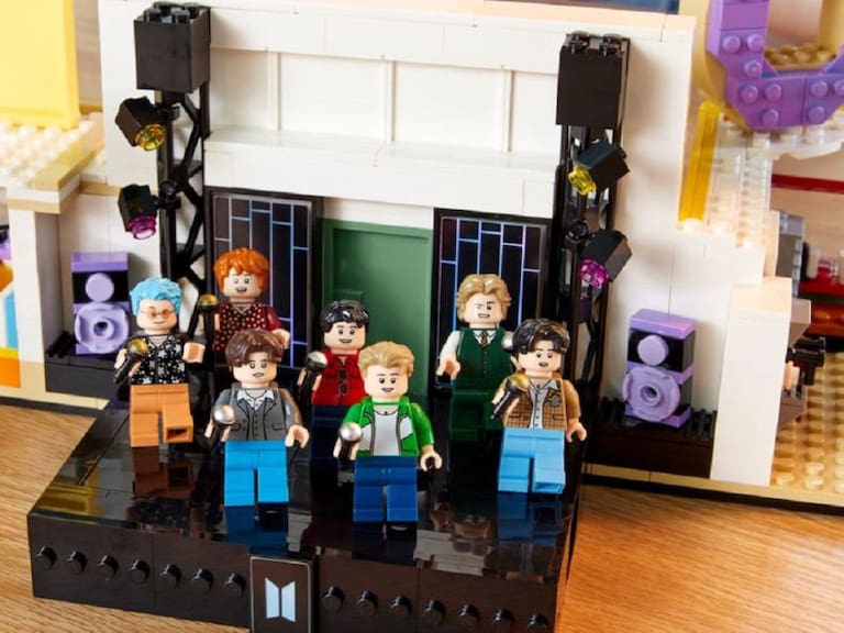LEGO lanza set inspirado en &quot;Dynamite de BTS