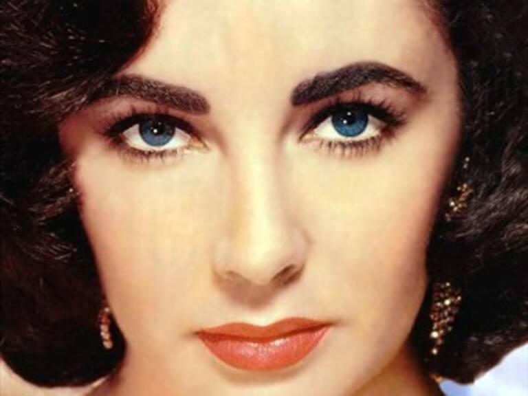 Destaca prensa salvadoreña muerte de la diva Elizabeth Taylor
