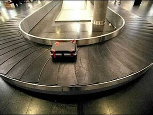 Buscan a la banda cambia maletas. Iván Perales, corresponsal en Lima, Perú