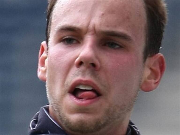 Andreas Lubitz presentaba tendencias suicidas: Fiscales alemanes