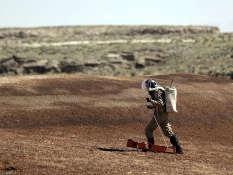 #AsíSopitas: Desarrollan proyecto para beber cerveza en Marte