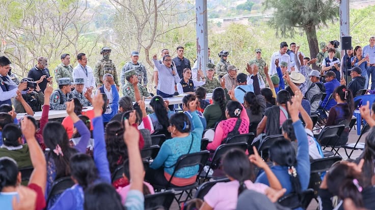 Desplazados de Chilapa, Guerrero regresan a sus comunidades con apoyo federal|Video