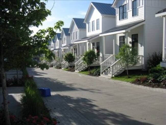 Mantienen norma que prohíbe renta de casas a inmigrantes en Nebraska