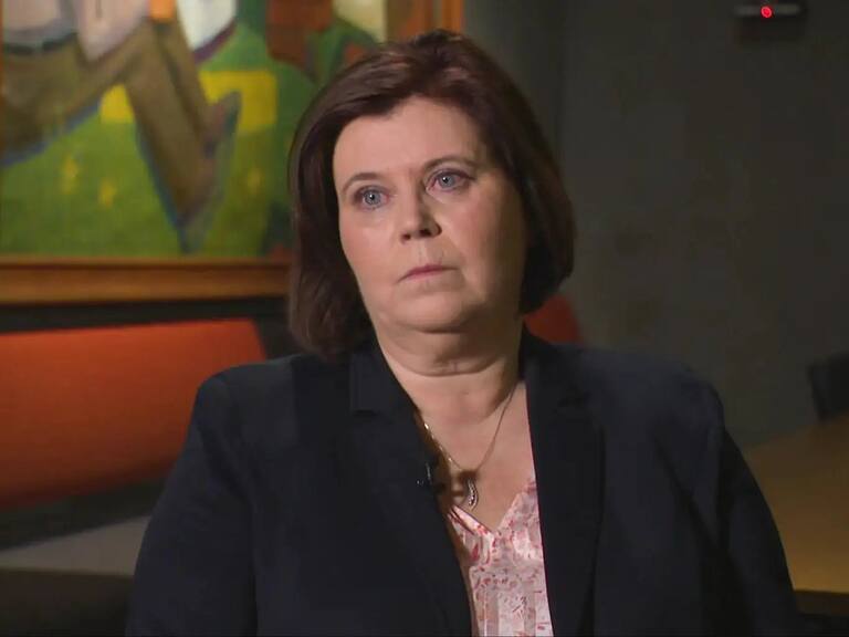 Pese al escándalo, Ásthildur Lóa Thórsdóttir anunció que no abandonará su diputación por el Partido de los Pobres.