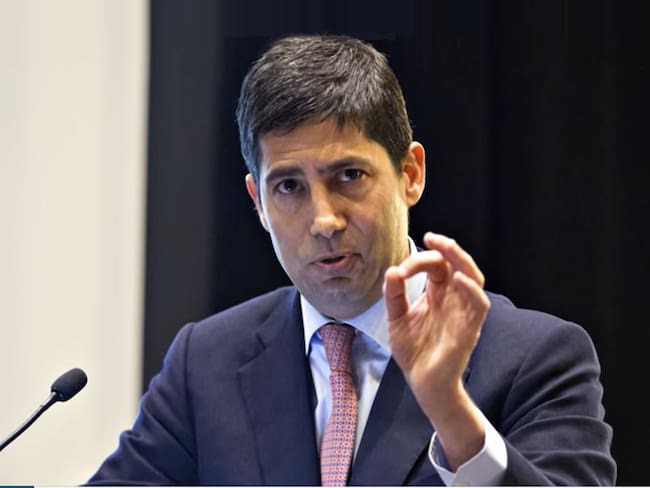 Trump nomina a Kevin Warsh como presidente de la Reserva Federal
