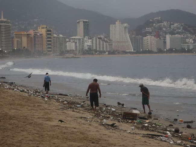 Encuentran en playas de Acapulco altos niveles de bacteria fecal
