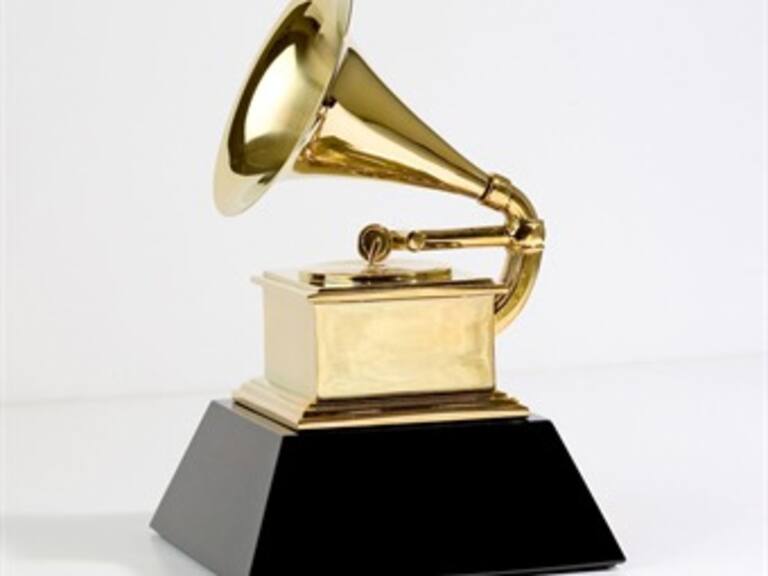 Adelantan entrega del Grammy para el 26 de enero de 2014