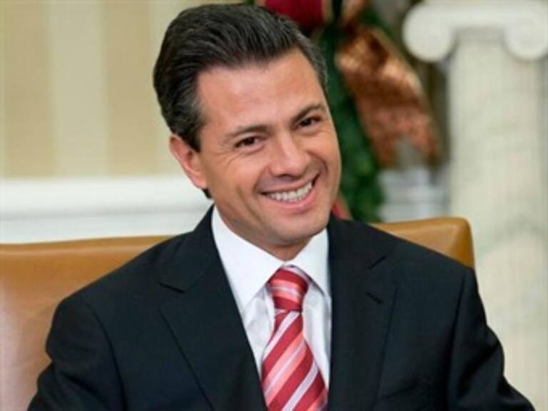 Felicita Peña Nieto a mexicanos por Navidad