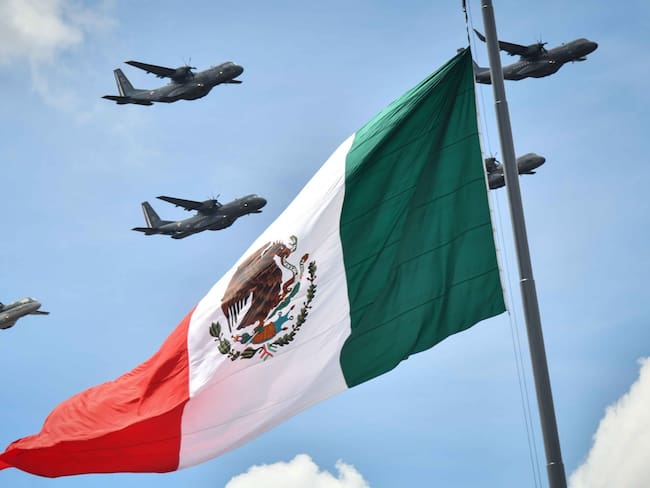 Desfile Cívico-Militar: 99 aeronaves surcarán el cielo del Zócalo este 16 de septiembre