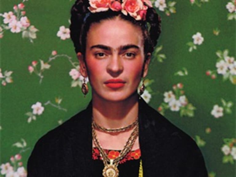Recrea novela la vida, amores y recetas de Frida Kahlo