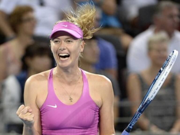 Sharapova, a las semifinales tras ganar a Petra Kvitova