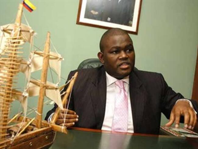 Fiesta en la cárcel de un ex senador preso desata escándalo en Colombia