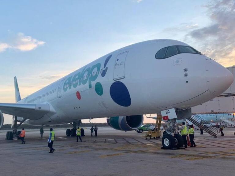 Aerolínea española inicia vuelos directos entre Cancún y Madrid