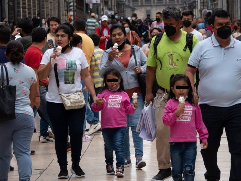 México reporta 12 muertes y 554 casos de COVID-19 en 24 horas