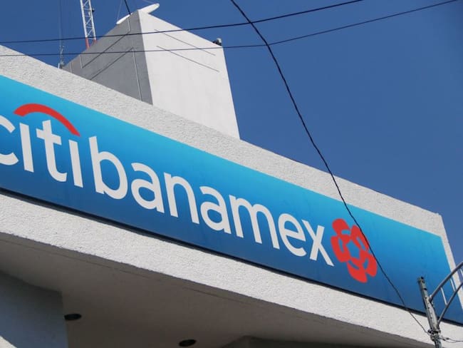 ¡Larrea abandona el barco! Banamex se venderá en Bolsa Mexicana de Valores