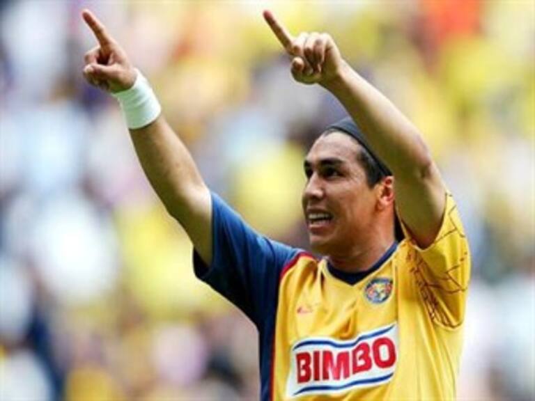 Salvador Cabañas sale de clínica de recuperación