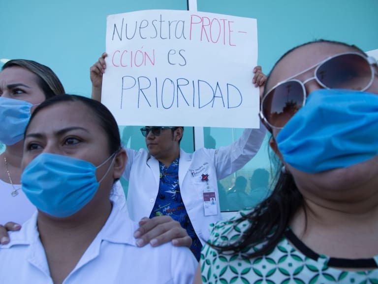 Proponen diputados PVEM elevar penas vs agresores de médicos y enfermeras