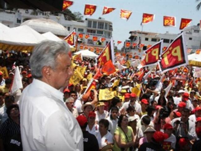 Cuestiona AMLO papel de IFAI y de la CNDH
