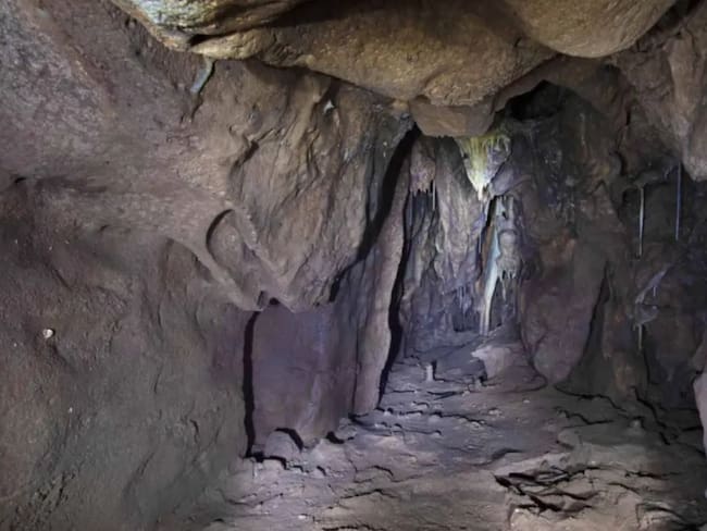 Descubren cueva intacta de hace 40,000 años: así vivían los neandertales