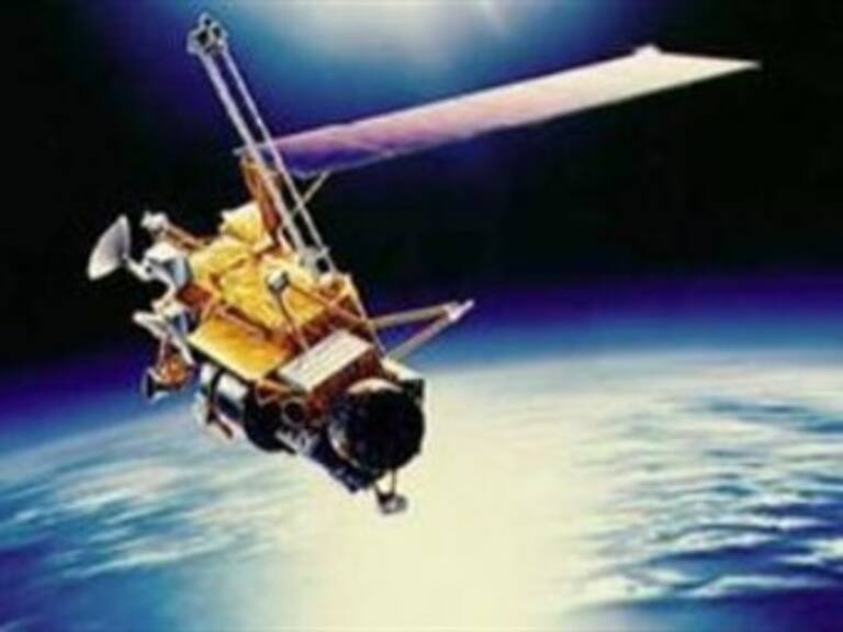 Caerá satélite espacial a la Tierra esta noche: NASA