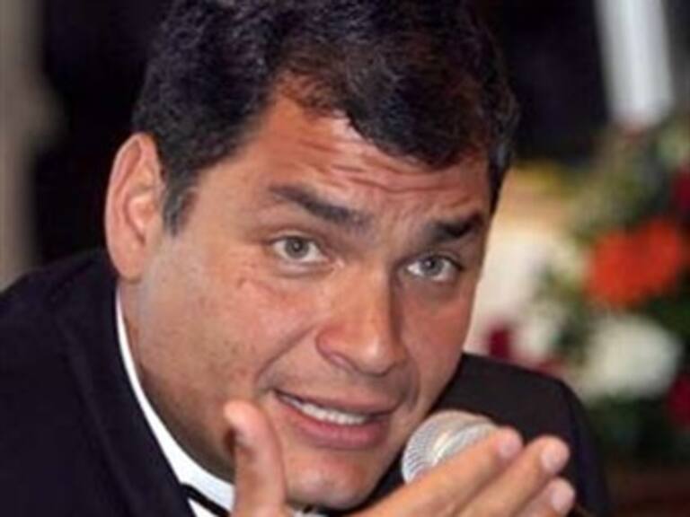 Reitera Correa rechazo a intervención armada en Libia