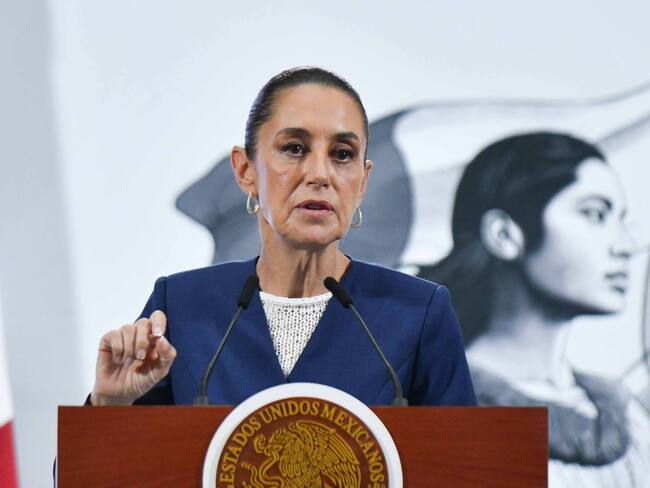 Anuncia Sheinbaum decreto para impulsar inversión en industria farmacéutica a cambio de contratos