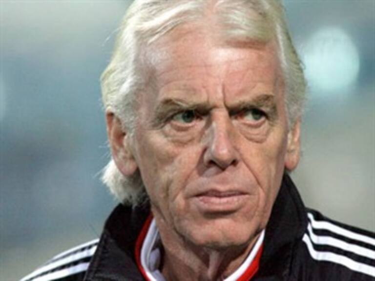 Cesan a Beenhakker como técnico de Polonia