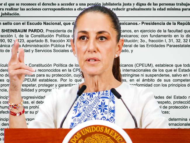 Nuevo programa de jubilación en marcha: Sheinbaum elevó a decreto retiro desde los 53 años