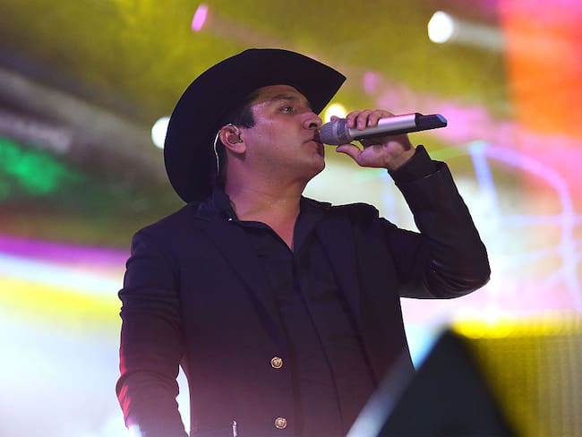 Cancelan VISA del cantante de regional mexicano, Julión Álvarez; esto fue lo que dijo al respecto