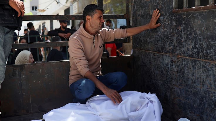 Colonos israelíes asaltan comunidad cerca de Hebrón; atacan a una familia palestina y a su perro