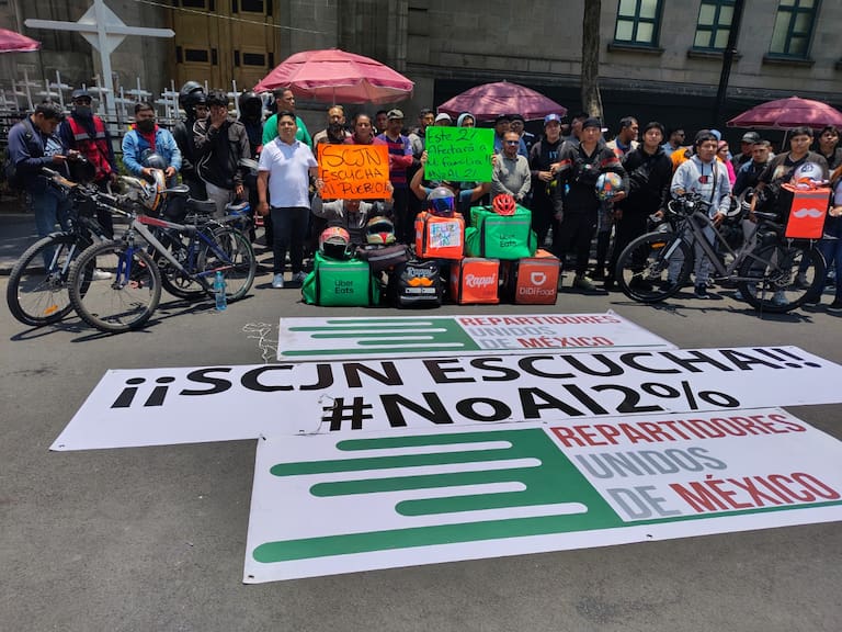 Los repartidores se manifestaron afuera de la SCJN