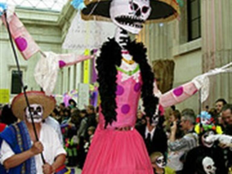 Desfile Bicentenario incluirá 'Celebración de Muertos'