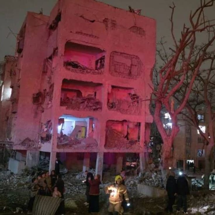 Misil iraní impacta cerca de instalación nuclear en ciudad de Israel; autoridades reportan 47 heridos