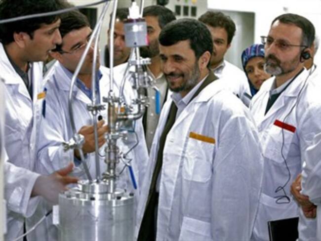 Irán rechaza las advertencias de Hillary Clinton sobre su programa nuclear