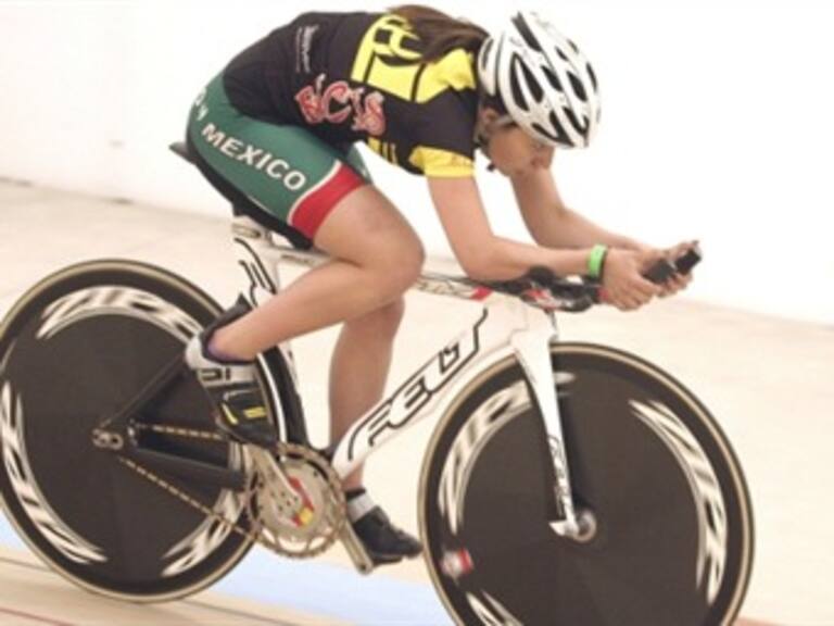 Obtiene Sofía Arreola medalla de plata en Omnium femenil