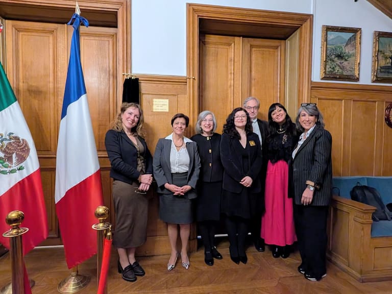 Rinden homenaje a Elena Garro en París