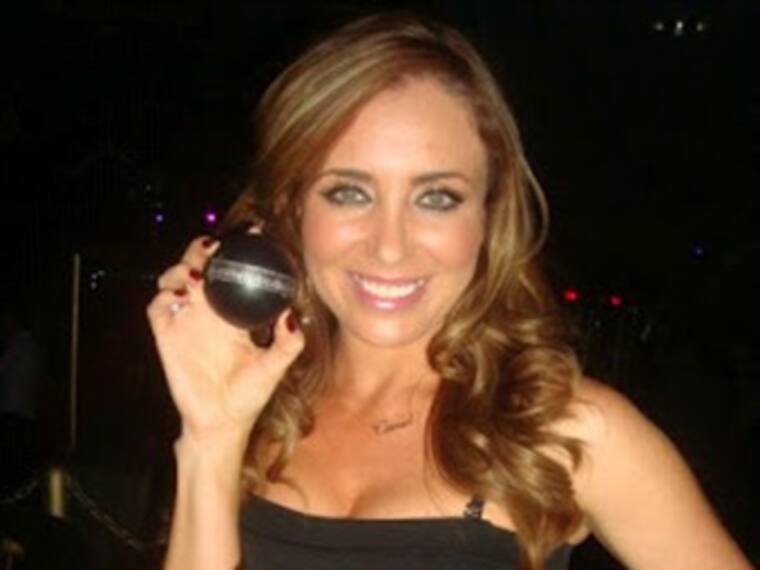 Cambios en Canal 11. Carmen Muñoz y Cristina Jauregui, conductoras. 16/01/13