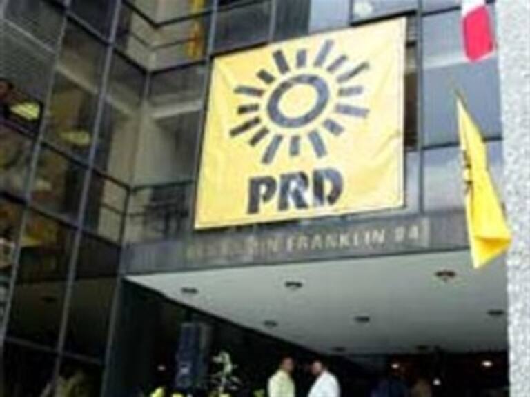 Divulgan irregularidades de legisladores perredistas