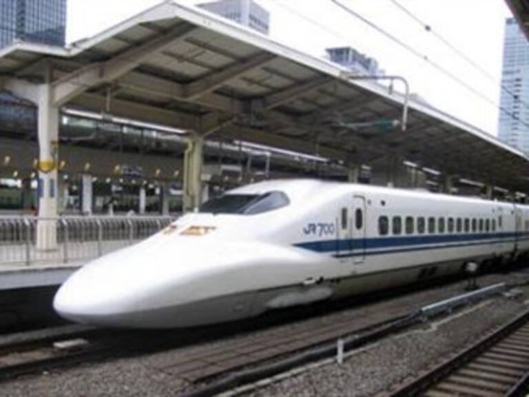 Inaugura China línea de tren de alta velocidad más larga del mundo