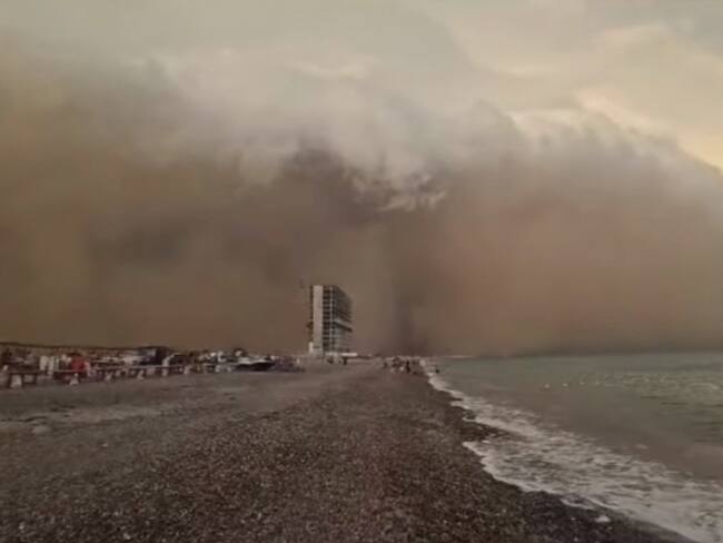VIDEOS: Los daños por la tormenta de arena en Guaymas y Empalme, Sonora