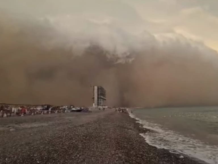 VIDEOS: Los daños por la tormenta de arena en Guaymas y Empalme, Sonora