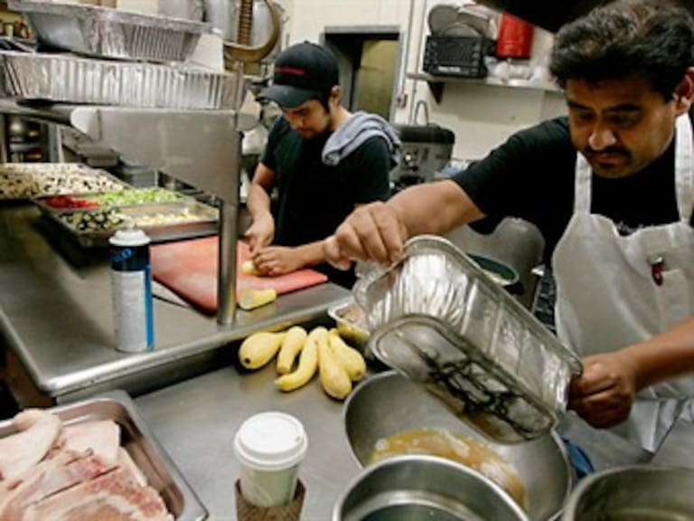 Encabezan hispanos mortalidad laboral en EUA: AFL-CIO