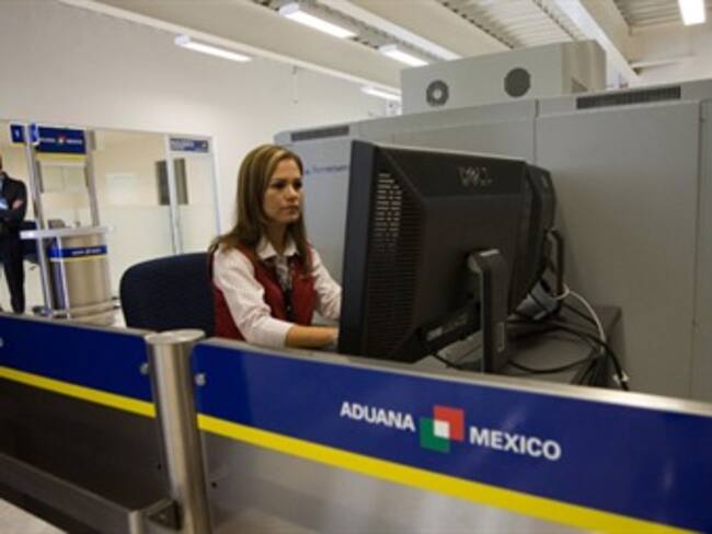 Inmoviliza Profeco más de tres mil productos en aduanas
