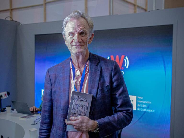 Son toda una experiencia lectora maravillosa y fascinante los manuscritos que ahora tengo: J.D., Matt Salinger